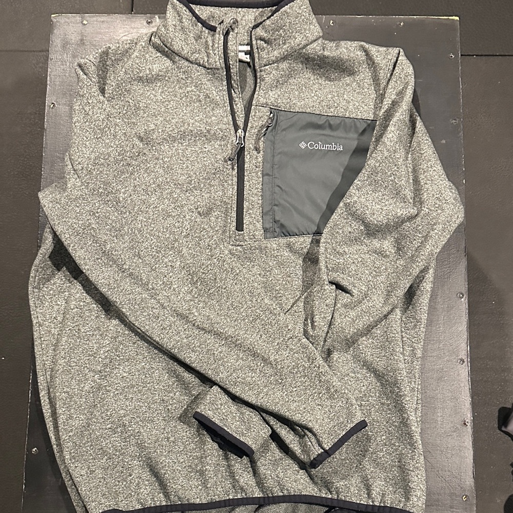 Columbia Men's Heathered Gray Zip-Up Sweater